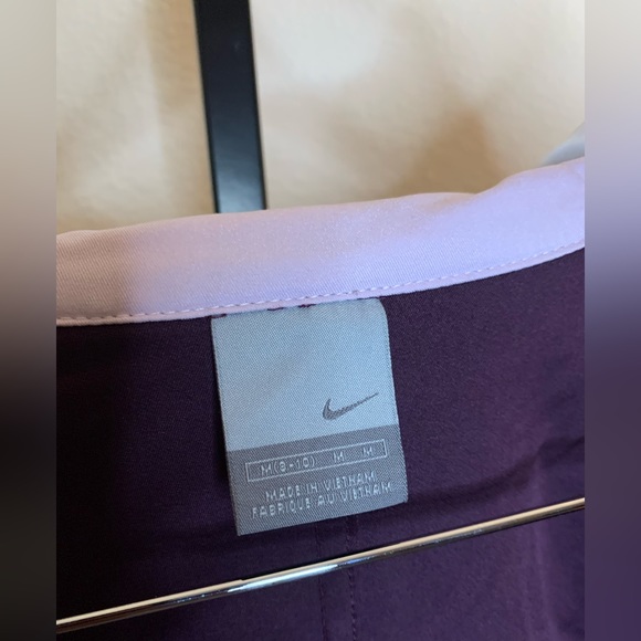 Nike Plum and Lilac Cropped Lightweight Zip up Jacket - Picture 5 of 5